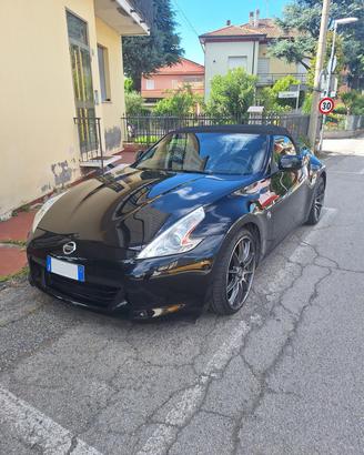 Nissan 370z roadster Lev 2
