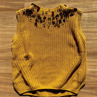 Top gilet smanicato in maglia senza maniche giallo