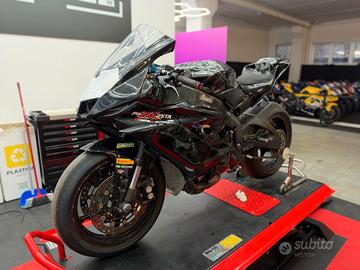Yamaha YZF R6 MEKTRONIC! DA SISTEMARE DOPO SCIVOLA