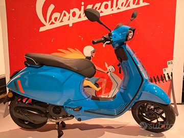 Piaggio Vespa 150 Sprint S Blu Eclettico