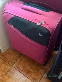 Sacca grande e due valigie capienti