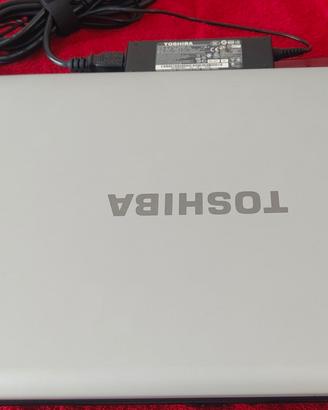 Toshiba Satellite L300-10Q ricambi + alimentatore