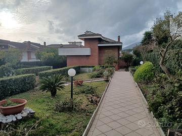 Villa 10 posti letto x pasqua