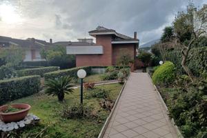 Villa 10 posti letto x pasqua