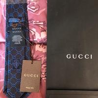 Cravatta Gucci