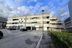 Negozio Isernia [Z3 BRGGPP H3ACG]