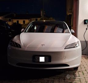 Tesla model 3 Rwd premium Lfp