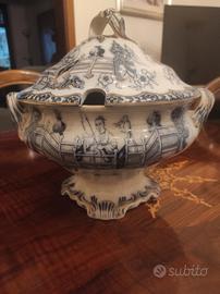 Antica Zuppiera in Ceramica - Decoro Chinoiserie 