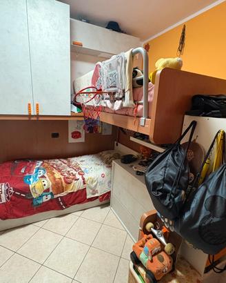 Cameretta da letto completa