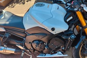 Yamaha FZ8