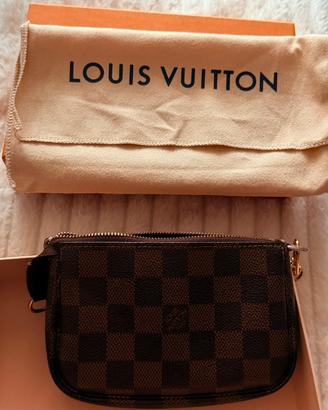 Pochette louis vuitton