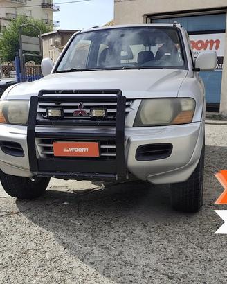 MITSUBISHI Pajero (2000-2007) Pajero 2.5 TDI 3p...