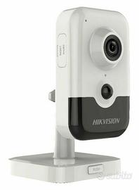 Telecamera Hikvision DS-2CD2425FWD-IW