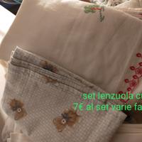 Set lenzuola e coperte per culla e lettino