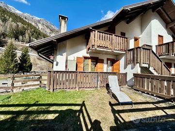 2 LOCALI A VALDIDENTRO