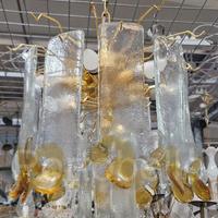 Codice: 267083 LAMPADARIO 6 LUCI IN VETRO DI MURA