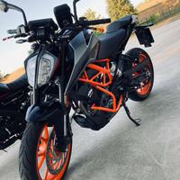 Ktm duke 390 abs