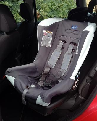 Seggiolino auto reclinabile Chicco 0-13 e 9-18 kg