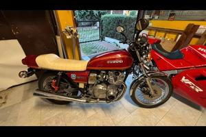 Suzuky gs 750 del 1977