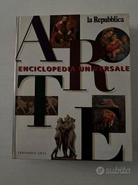 Libro dal titolo "arte universale" la Repubblica
