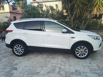 Ford Kuga Titanium  2.0   150cv  4x4