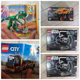 Lego con istruzioni, senza scatola. 