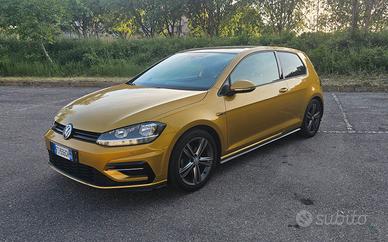 volkswagen golf 7.5 R Line
