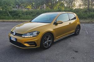 volkswagen golf 7.5 R Line
