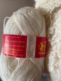 Lana circa 200g colore bianco