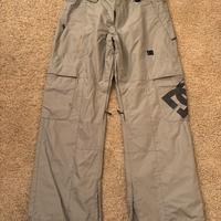 Pantaloni snow marca Dc taglia S