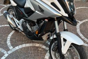NC750X 2018 cambio manuale