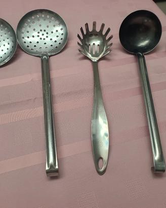 Set utensili da cucina 