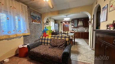 Villa bifamiliare a Gaggi