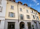 signorile-tre-locali-con-posto-auto-in-centro