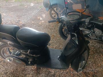 Scarabeo 50