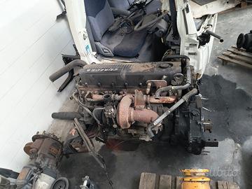 Motore Iveco Cursor 8  F2BE0681A perfetto 