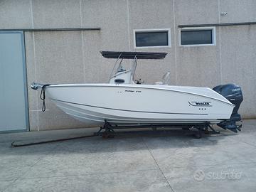 BOSTON WHALER OUTRAGE 240 + 2X150 HP YAMAHA (2010)