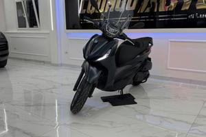 Piaggio Beverly 400 S