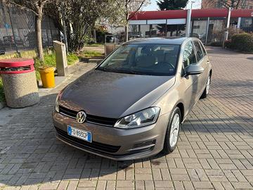 Golf VII 1.6 TDI 110 CV camb