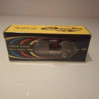 Modellino LANCIA FLAVIA SPORT Zagato 1800 scala 1: