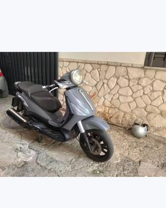 Piaggio beverly 500