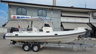 Gommone NJ700 XL Comfort + Suzuki DF250AUNX KURO