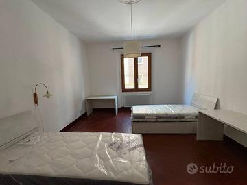 Appartamento di 100 m² con 4 locali a Bologna