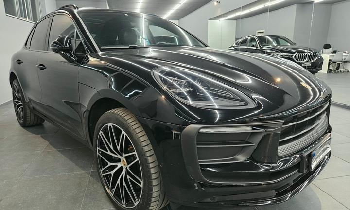 MACAN 2.0 CHRONO SPORT PLUS 