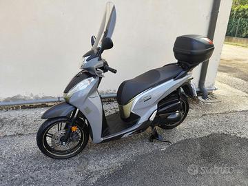 Scooter Honda SH 300i
