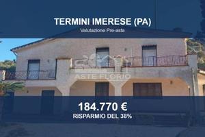 Immobile in asta di 264 m² con più di 5 locali a T
