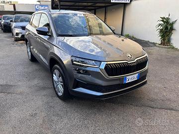 SKODA KAROQ 2.0 tdi Executive 150cv dsg