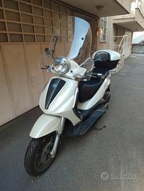 Beverly 300 Tourer Piaggio