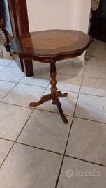 tavolino di legno 
