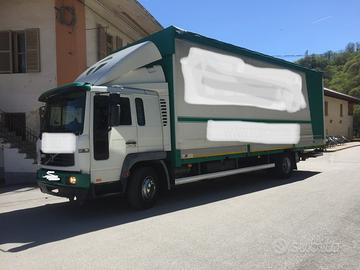 Autocarro Volvo FL6 sponda idraulica ELEFANTICAR